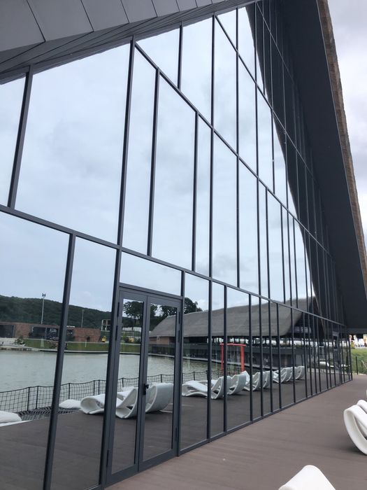 Миття вікон Мийка вікон