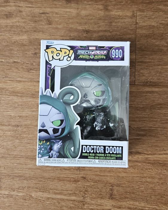 Funko pop 990 Doctor Doom Mechstrike Monster Hunter