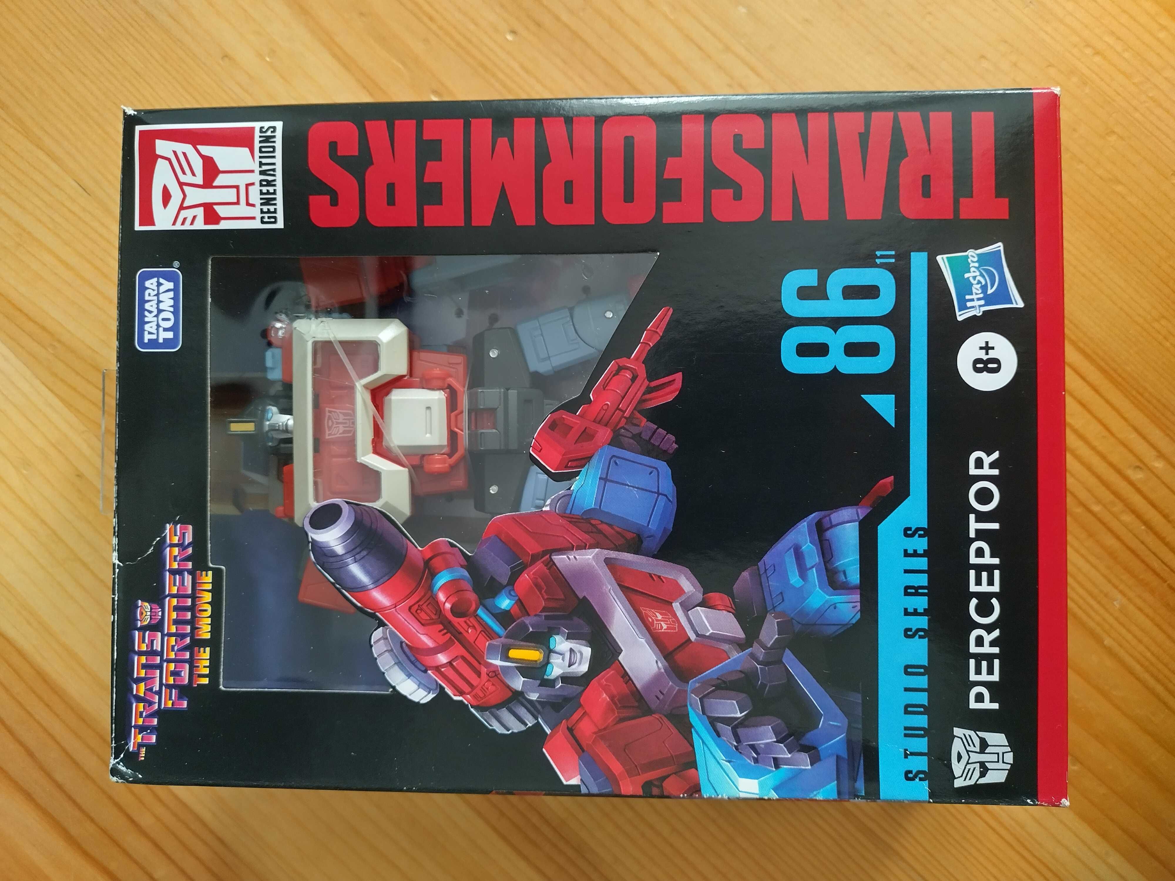 Трансформер Hasbro Studio Series 86-11 Perceptor (Generations)