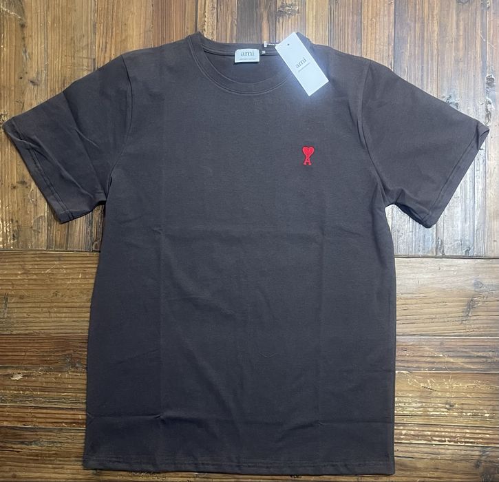 T Shirt de Homem Castanho Escuro