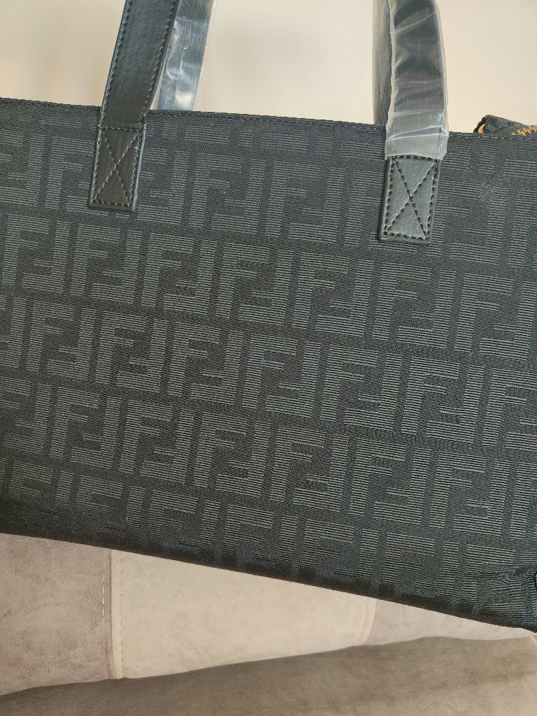 Nowa torebka FF logo czarna shopper