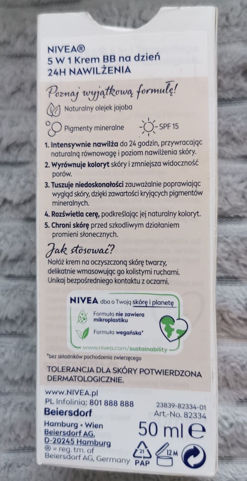 Nivea krem BB 24h nawilżenie