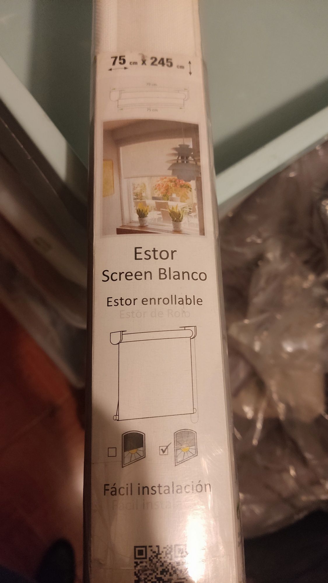 Estor branco novo