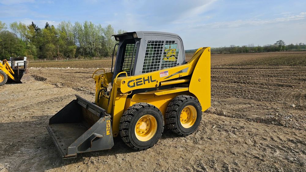 Gehl 4640 MINIŁADOWARKA widły