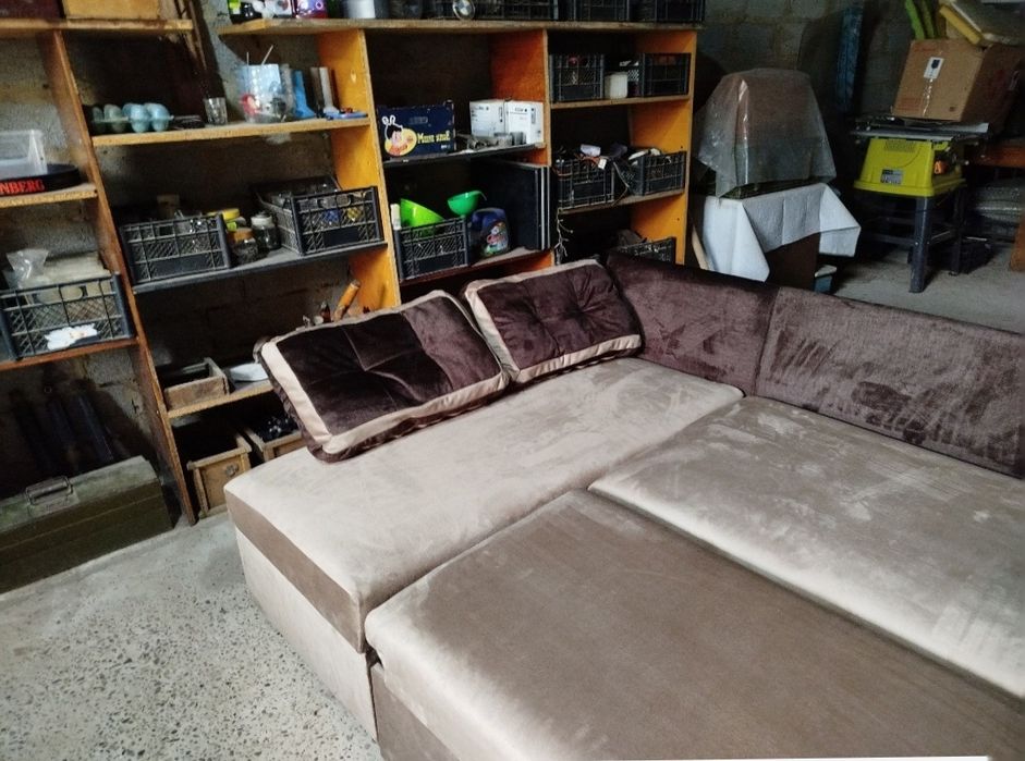 Продам кутовий диван