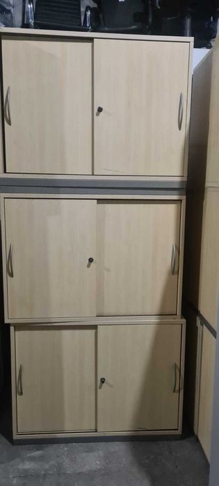 Komoda szafa rozsuwana biuro dom hostel recepcja