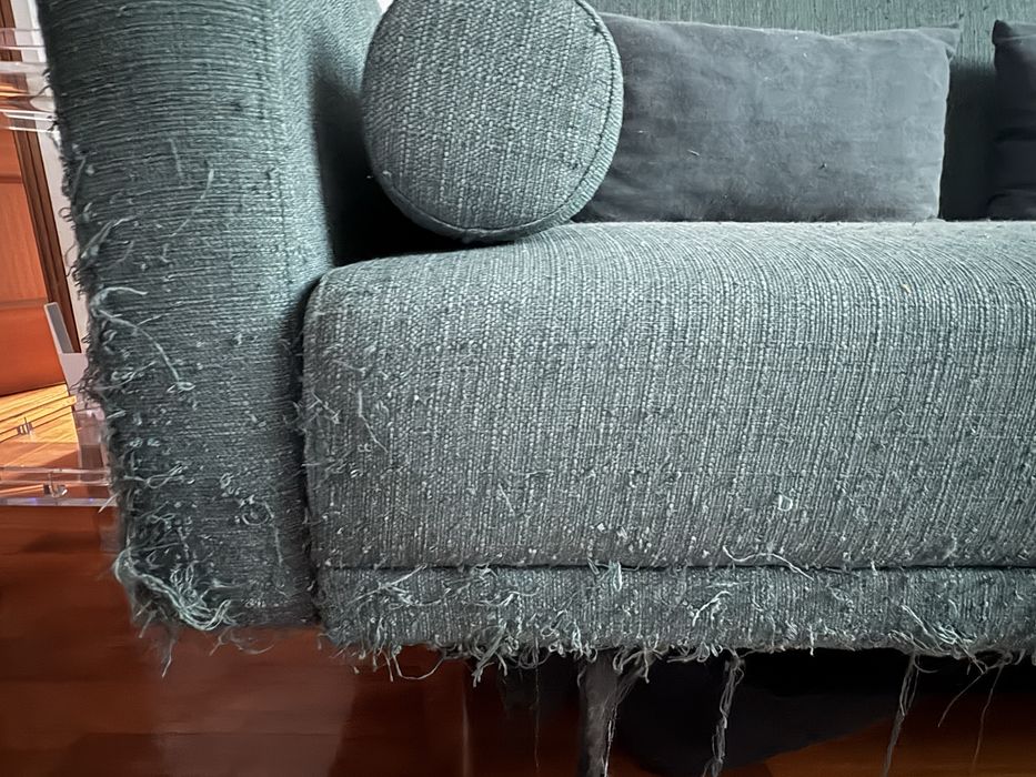 Vendo Sofá Arranhado