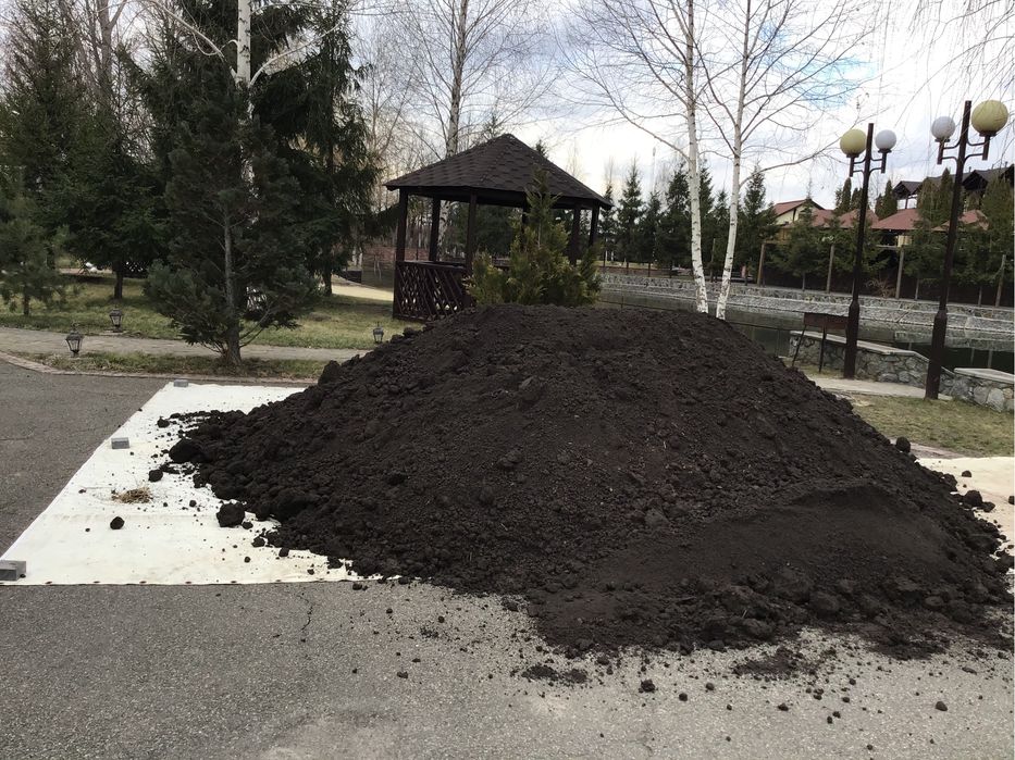 Чорнозем родючий, торф