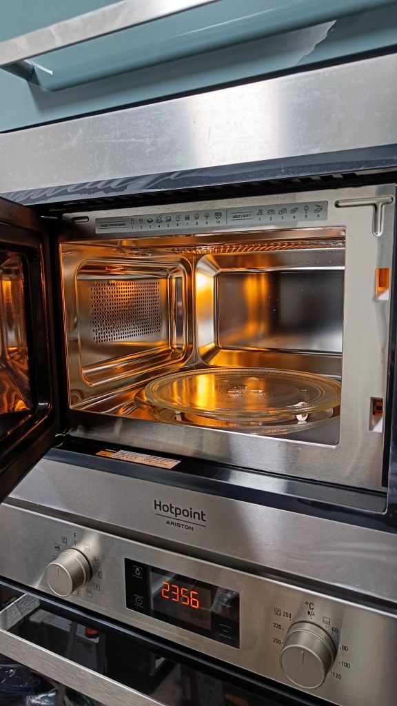 Hotpoint Ariston MF20G IX HA