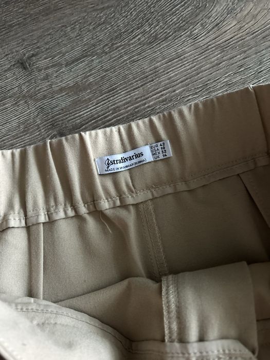 Штани брюки бежеві stradivarius l