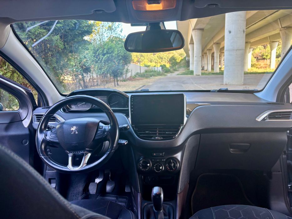 PEUGEOT 2008 puretch
