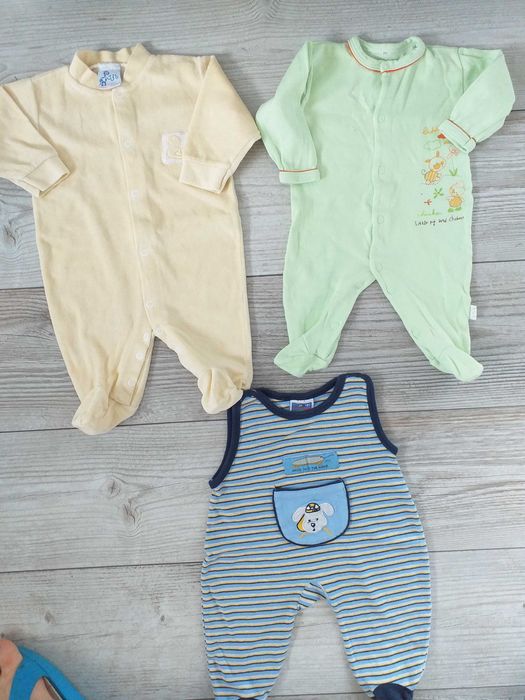 Paka zestaw ciuchów dla chłopca roz. 62 cm