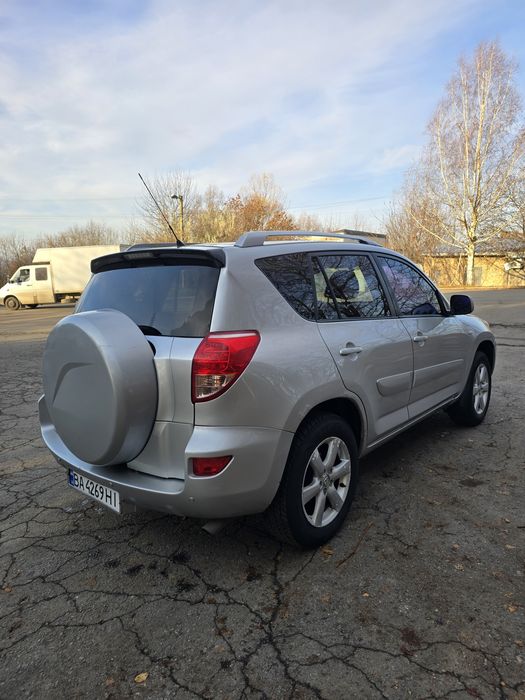 Продам Toyota Rav4 4x4. 6750$