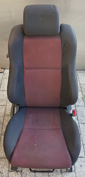 Bancos corolla e12  t-sport