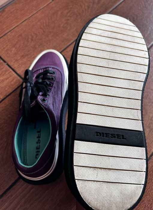 Кросівки оригінальні Diesel 36