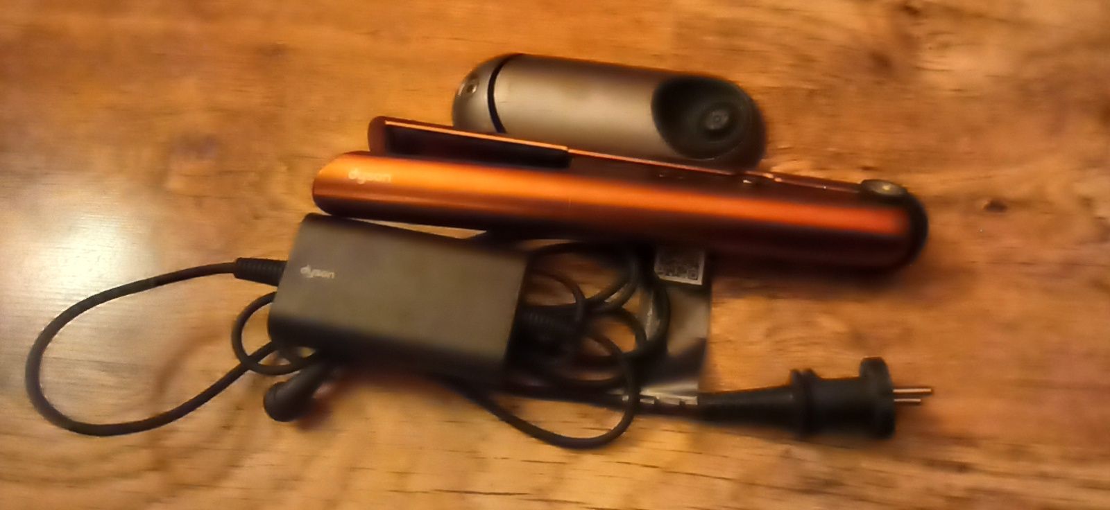 Prostownica do włosów Dyson HS03