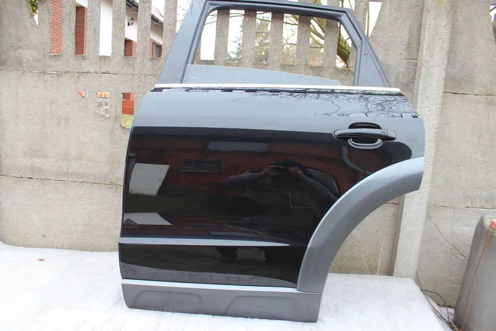 DRZWI TYLNE LEWE AUDI Q5 8R LZ9Y 2014