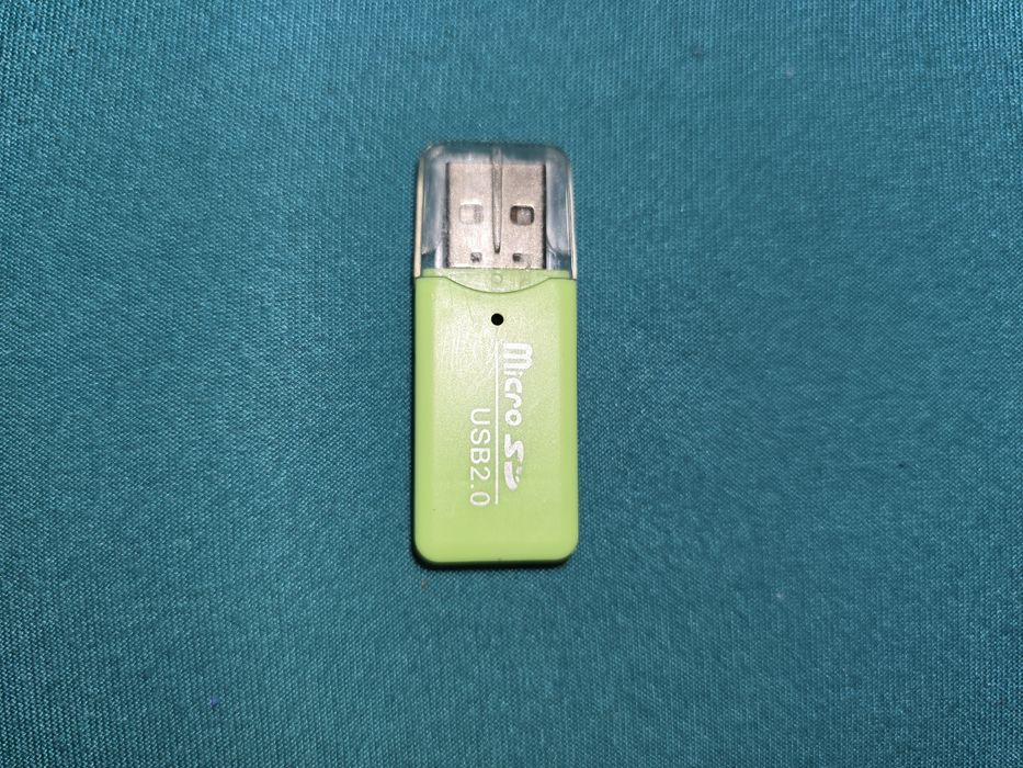 Adaptador micro SD verde