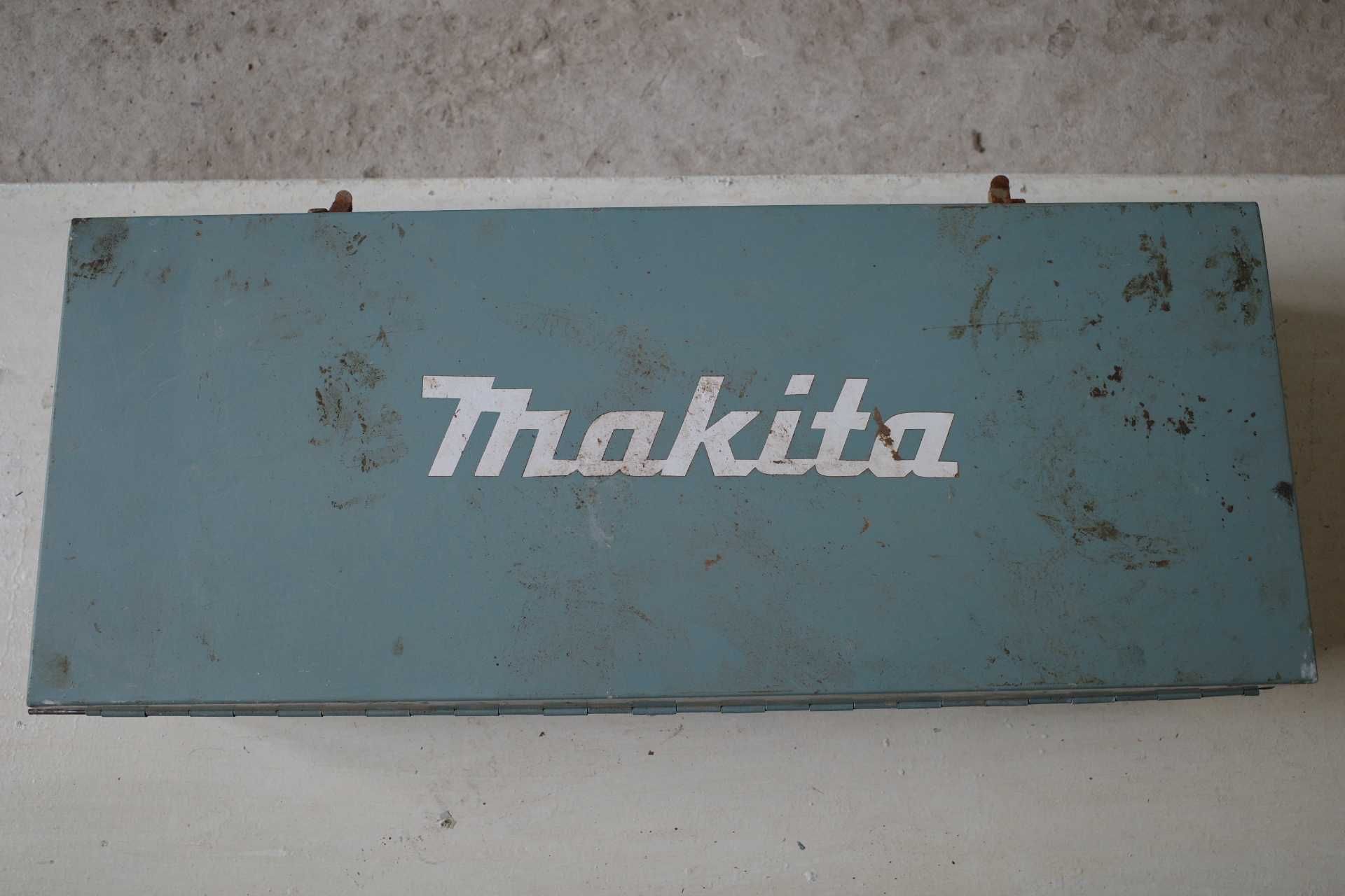 Отбойный молоток Makita HM1307CB/ Румыния/