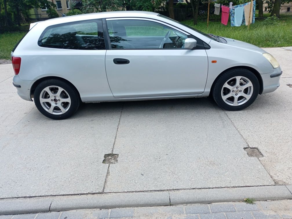 Sprzedam Hondę Civic 1.4is