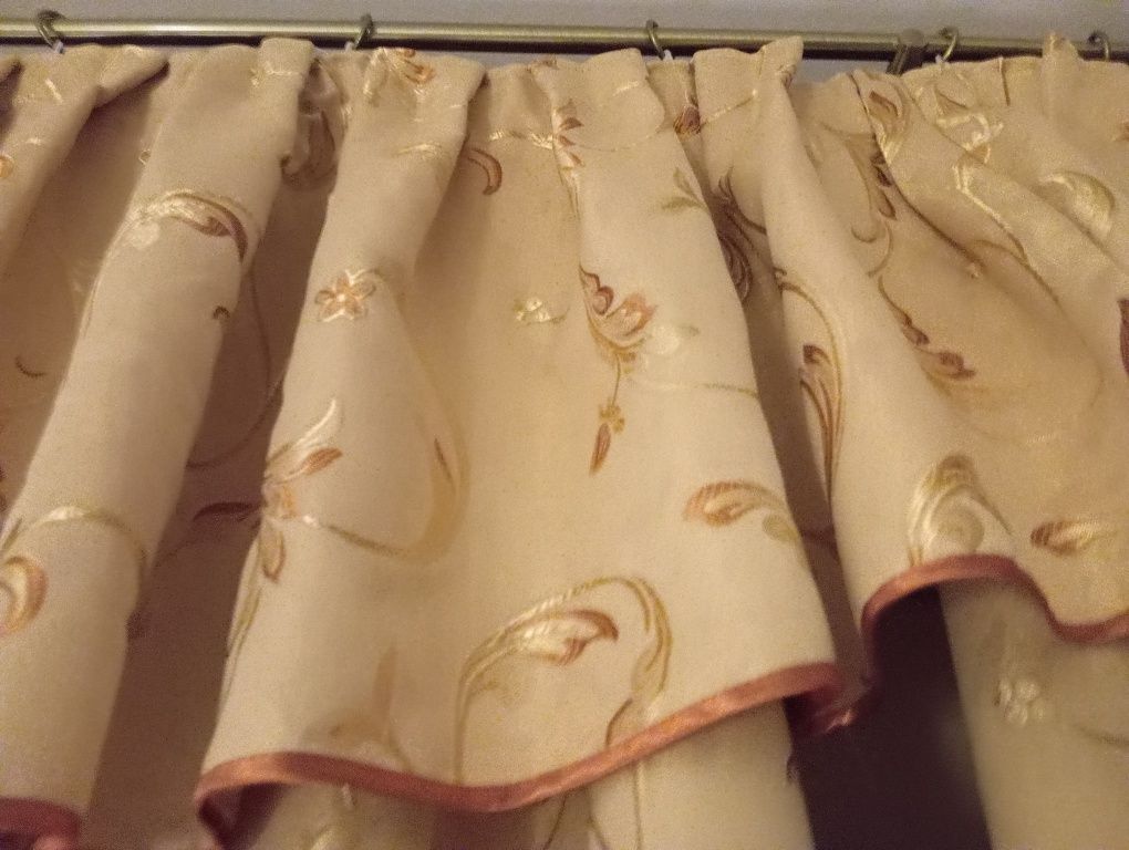 Zasłony retro 2 szt i lambrekin