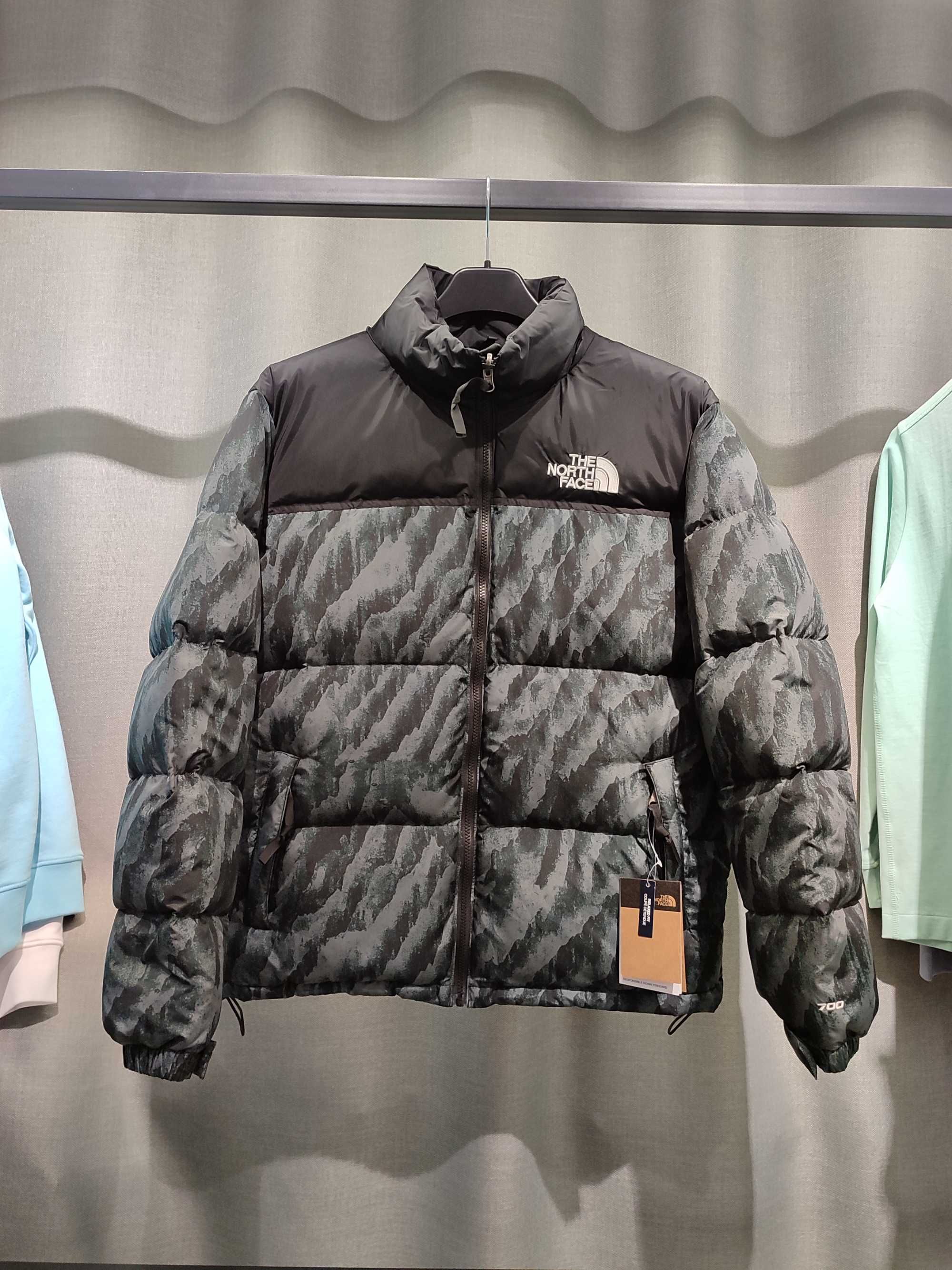 Куртка THE NORTH FACE 1996 Nuptse Jacket Multi Printed Balsam Grey