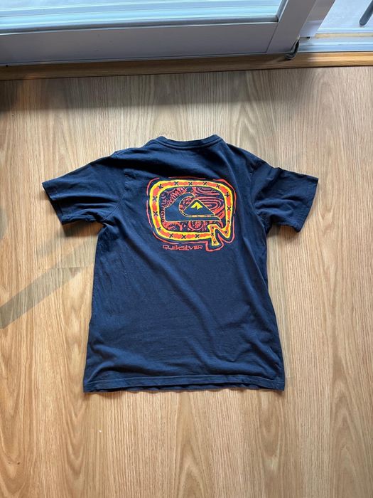 2 t shirt s 10-12 anos