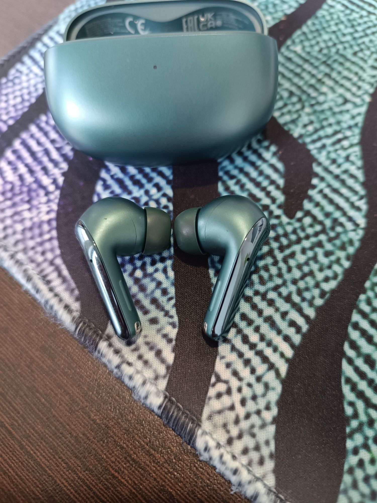Xiaomi buds 3t pro aurora green