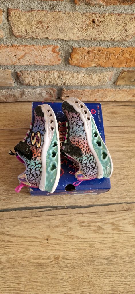 Buty sneakersy Skechers Lights świecące r.27