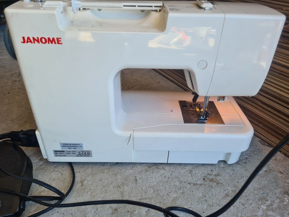 Maszyna do Szycia Janome 525S