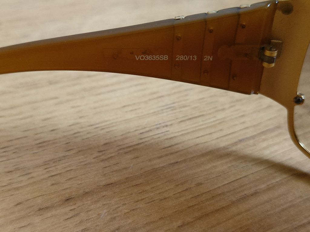 Oryginalne Okulary Vogue Przeciwsłoneczne Damskie VO3635SB 280/13 2N