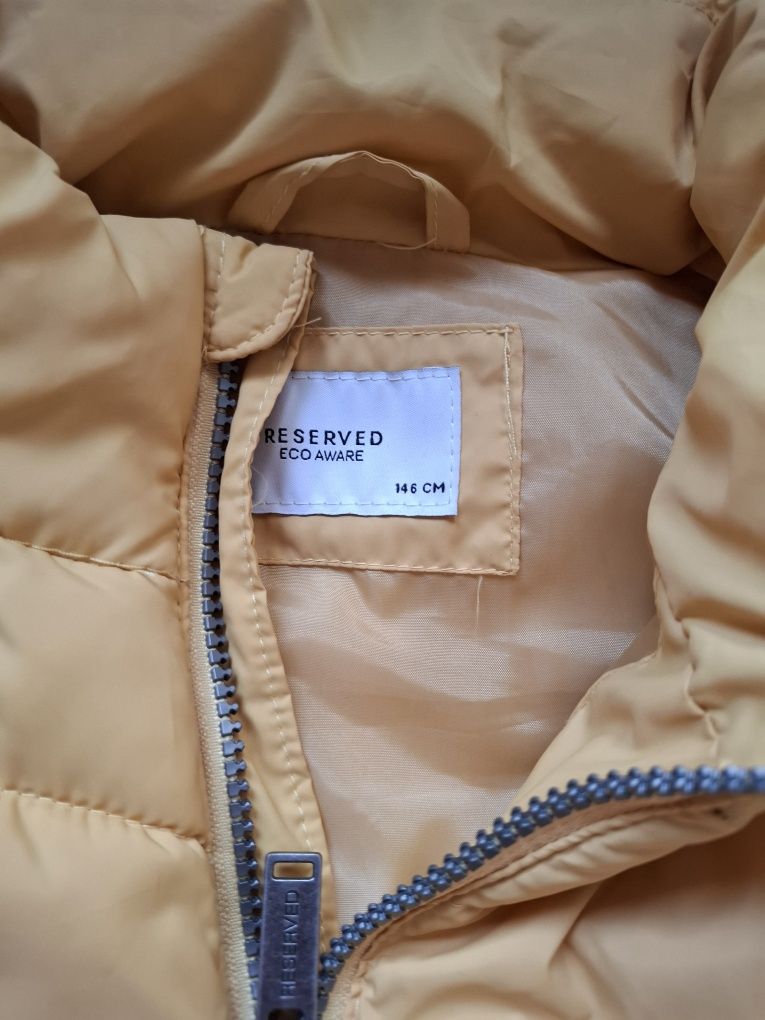 Żółta kamizelka Reserved