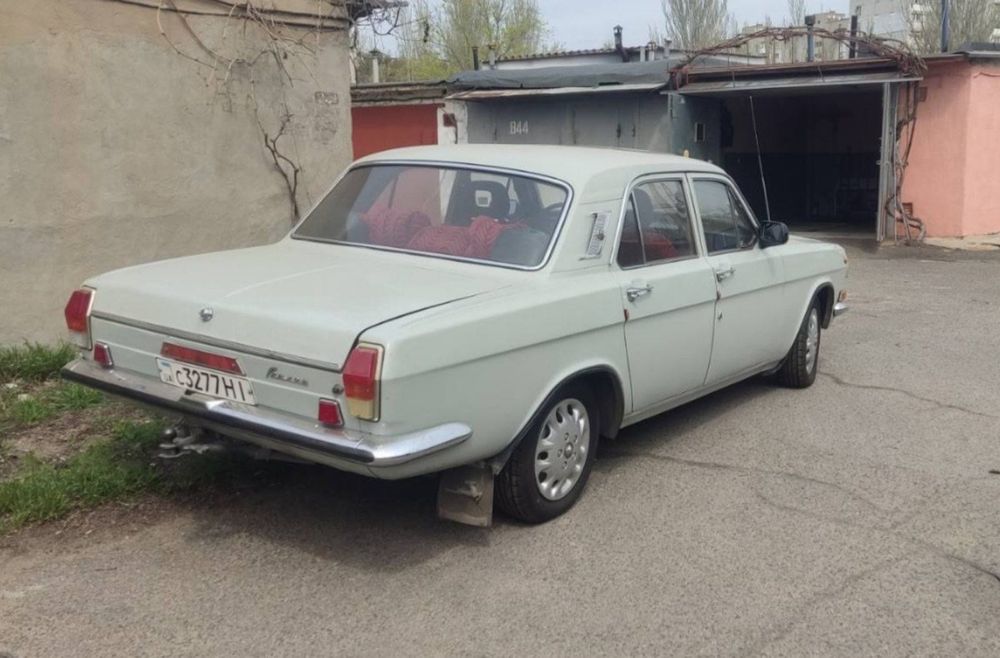 Продается Волга 24 газ