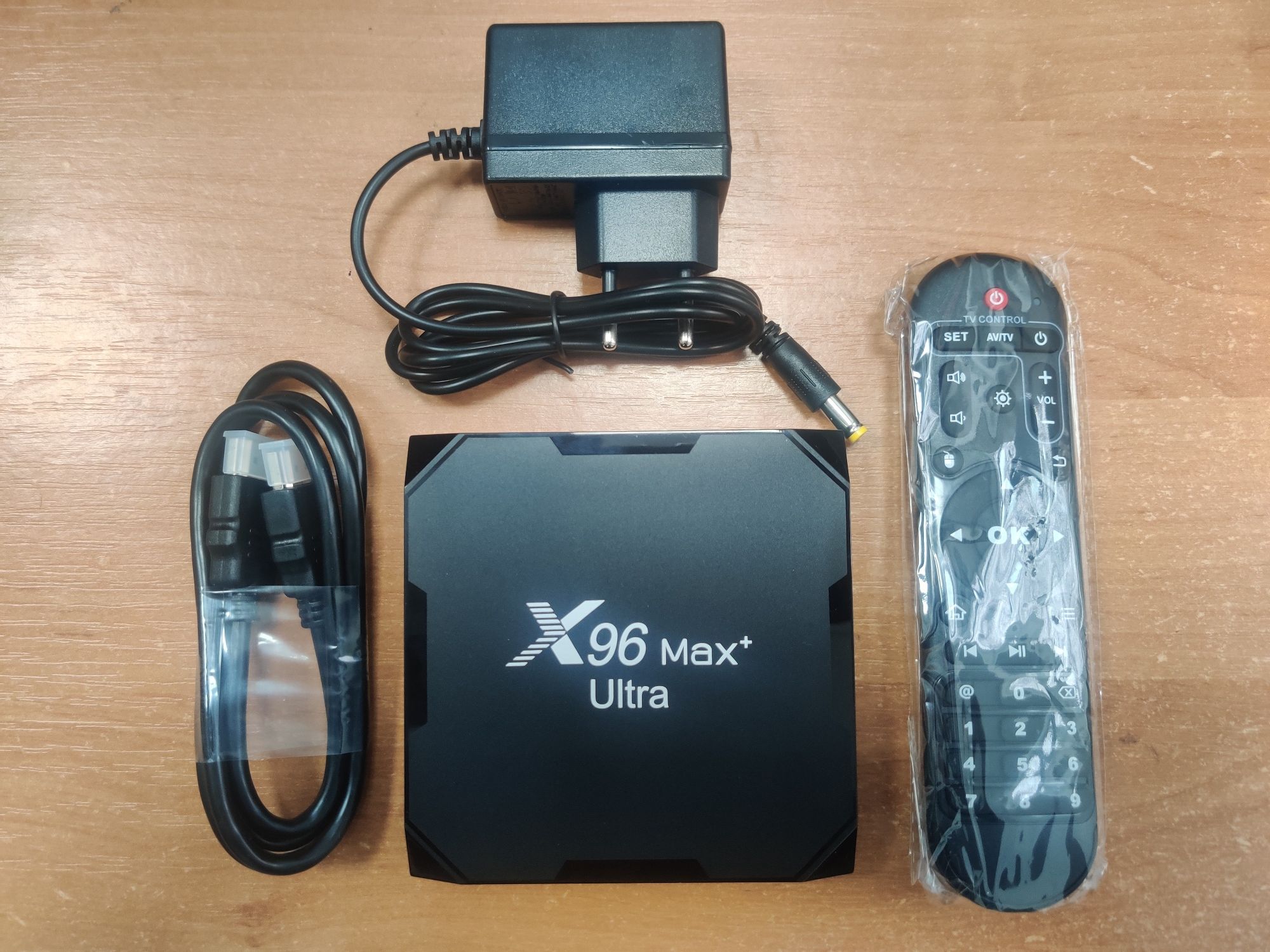 Смарт ТВ приставка Vontar X4, X3, X96 Max+ Ultra, X98 S500, Tanix W2.