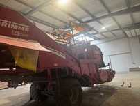 kombajn z 2011 r Grimme RM SM - 150 -600