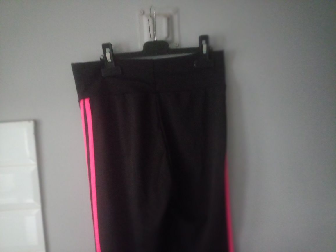 Nowe Legginsy rozm L/XL