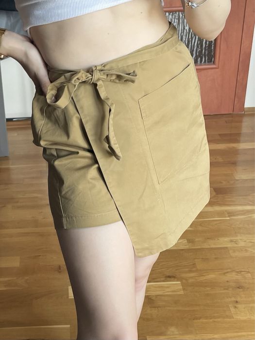 Spódnico spodenki beżowe