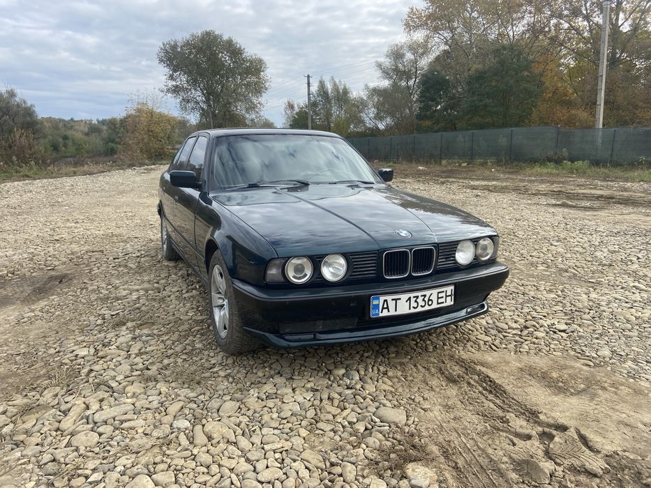 Продам BMW e34 520I