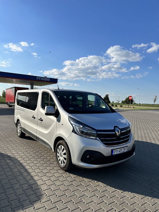 Wynajem bus 9 osobowy, wypożyczalnia 9 os. Bez limitu kilometrów 24/7