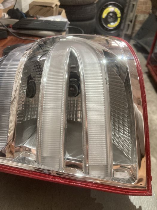 Ліхтар правий задній зовнішній GL W166 Європа