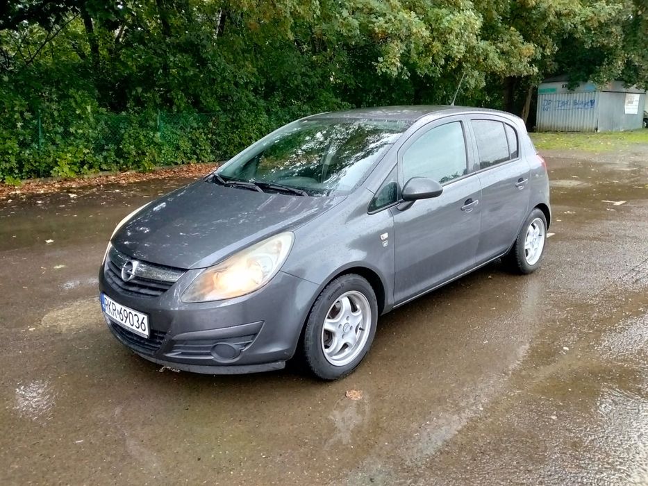 Opel corsa 2010r 1.2b