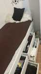 Cama e secretaria IKEA