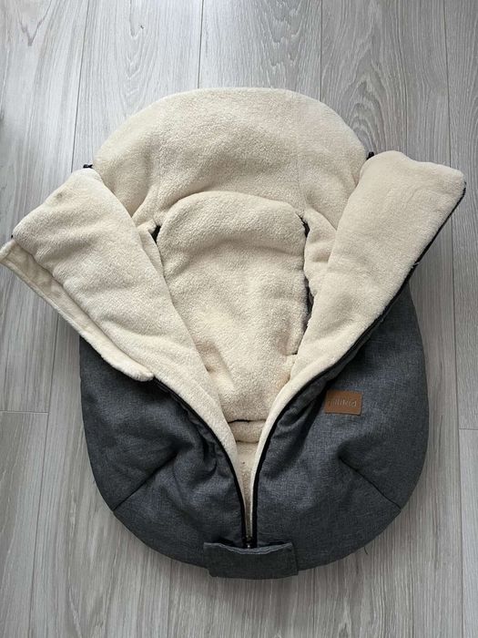 Футмуф в коляску.