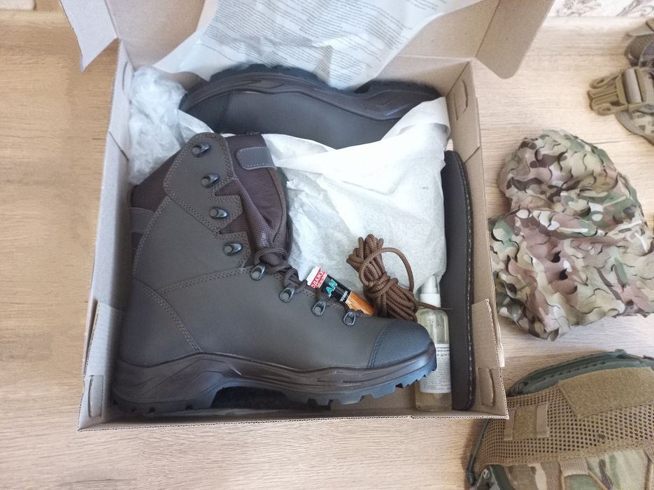 Берці демісезонні 43 розмір