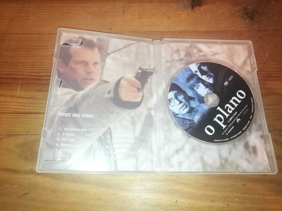 O PLANO DVD (legendagem em Português)