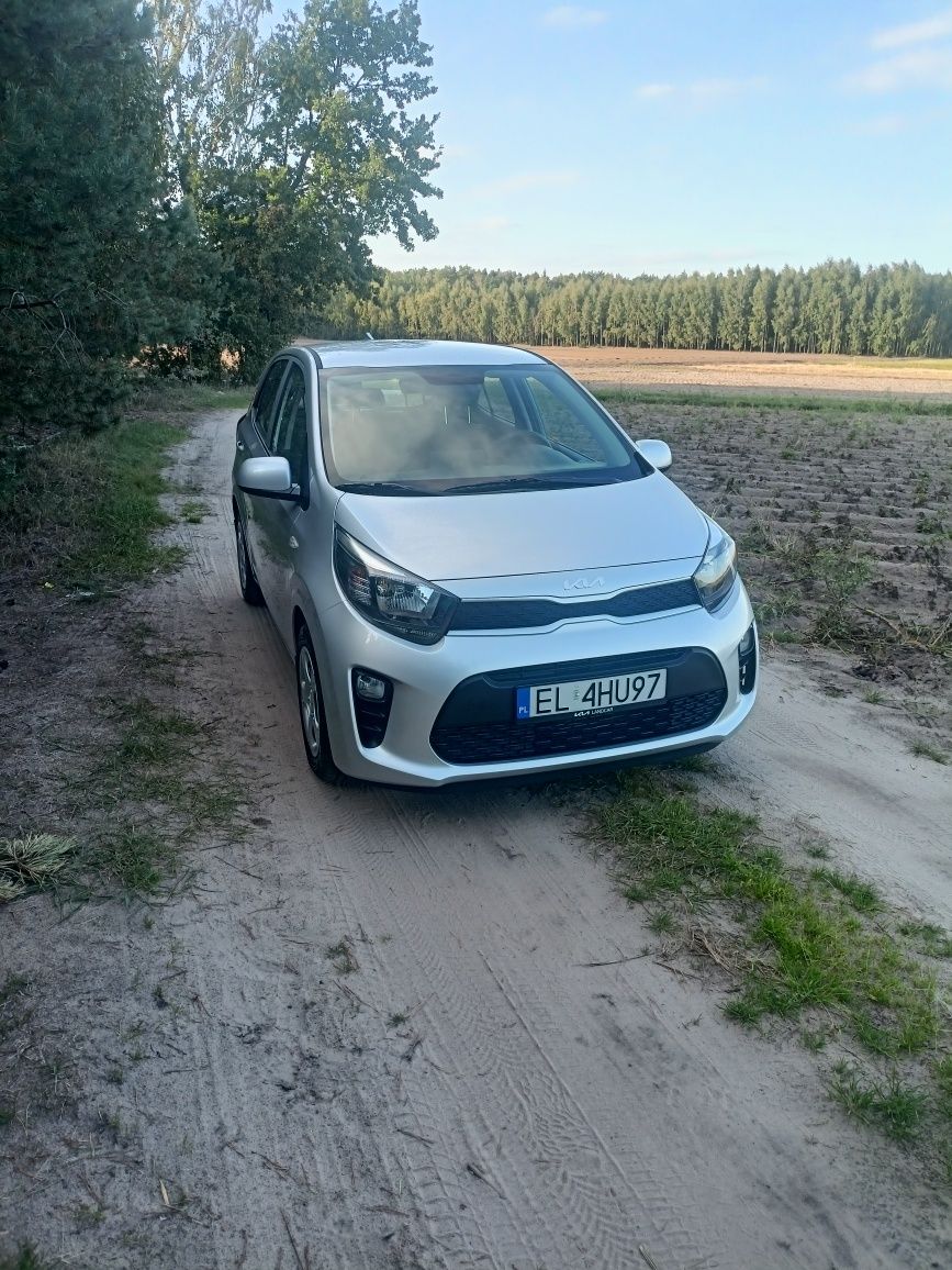 Wypożyczalnia samochodów osobowych busów autolawet przyczep MBM