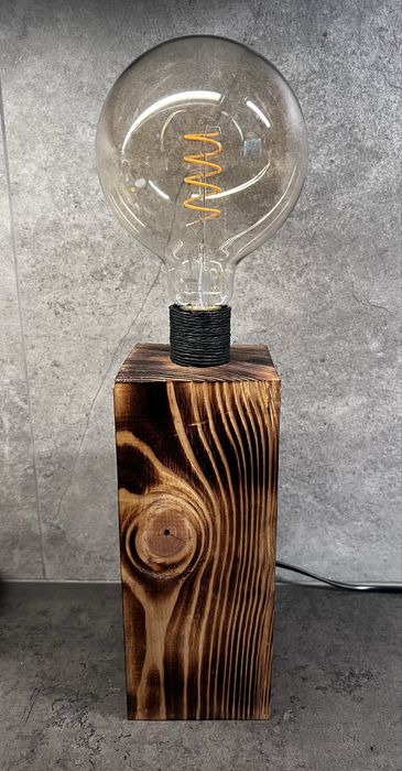 Lampa / Lampka z drewna do biura, salonu, sypialni recznie wykonana.