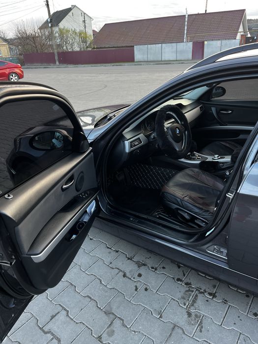 Продам BMW E91 2006