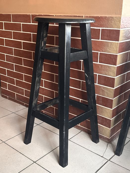 Барні стільці з натурального дерева