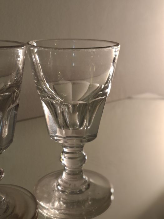 Wiktoriańskie karczmiaki, ręczny szlif